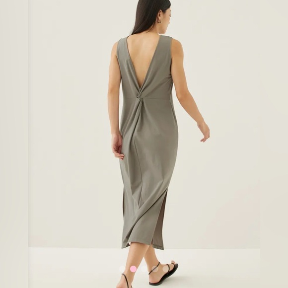 LOVE BONITO Jarlo Low Back Twist Maxi Dress size Medium soft & hands just right - Picture 3 of 14